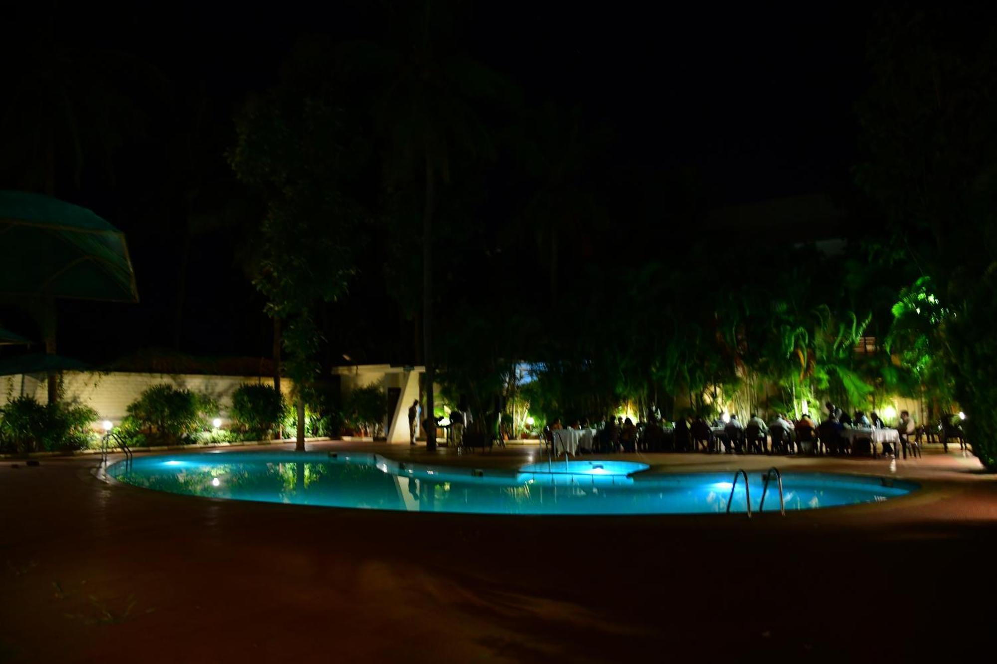 Nijaguna Resorts Chamrajnagar Экстерьер фото
